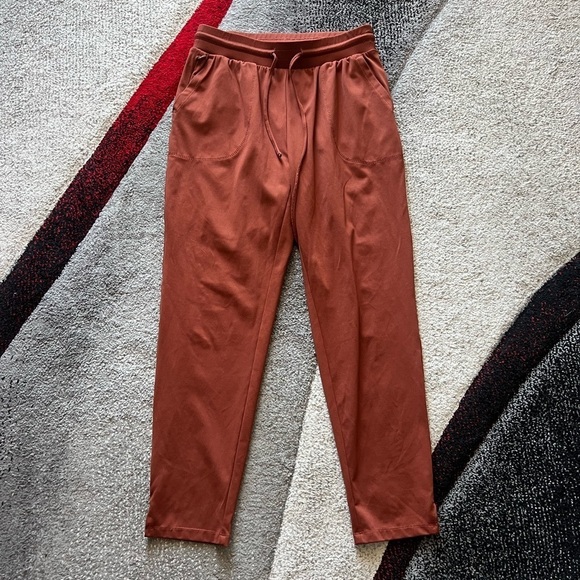 Rachel Zoe Rust Orange Versatile Jogger Pants - Picture 1 of 4